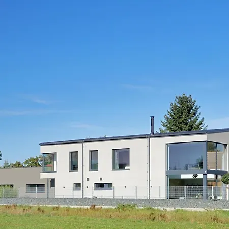 빌라 Luxury Vip 230m2+pool 37m2 Nové Jirny
