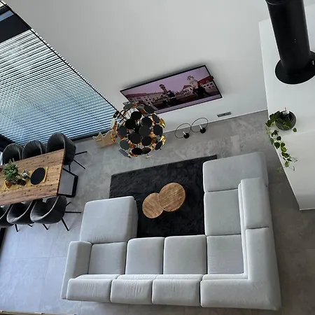 빌라 Luxury Vip 230m2+pool 37m2 Nové Jirny
